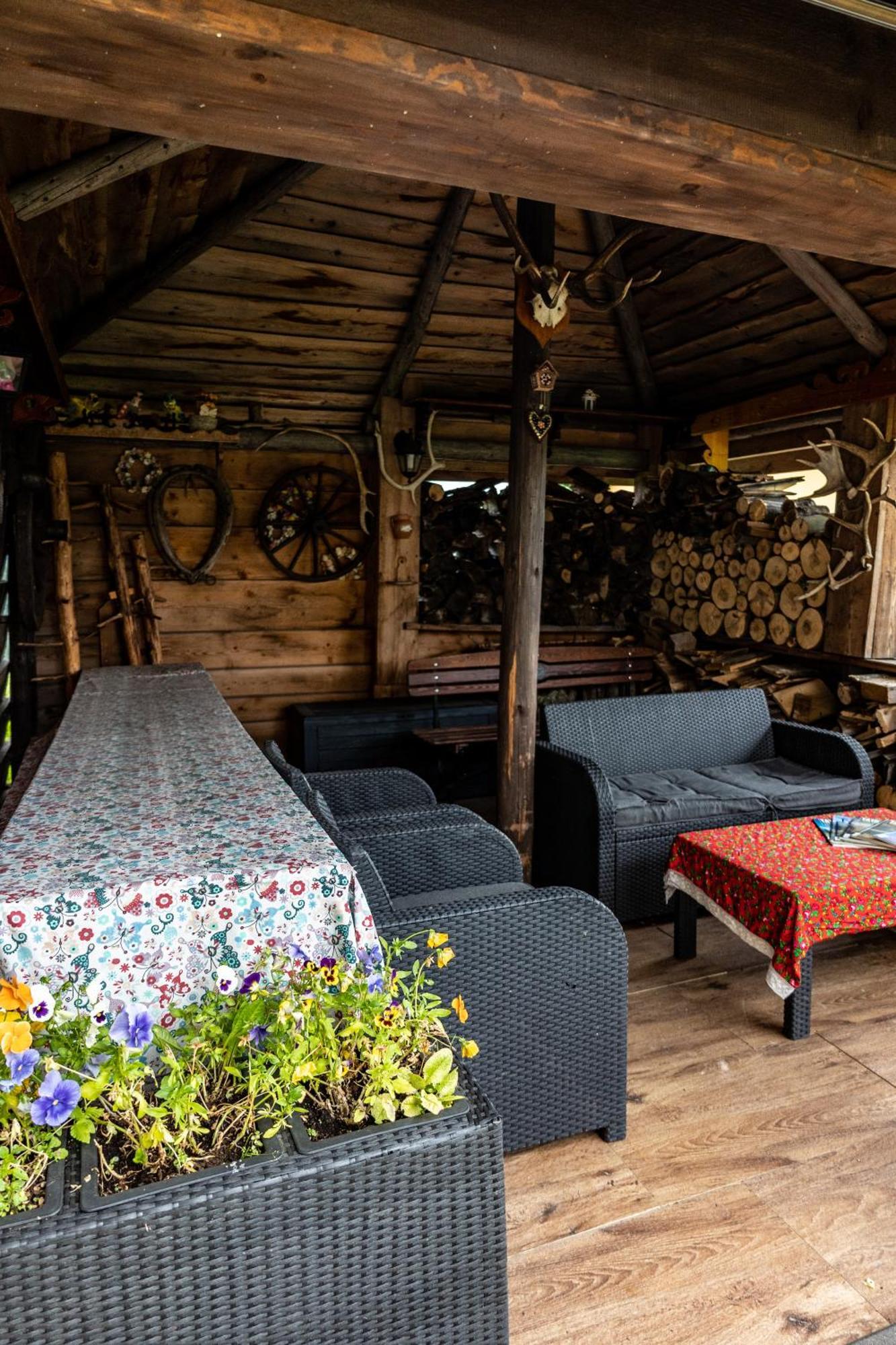 Sleboda Wynajem Pokoi Ewa Satola Biały Dunajec Exterior foto